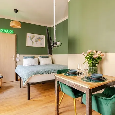 Apartment Emeraude - Center - Terrace - Free Parking *