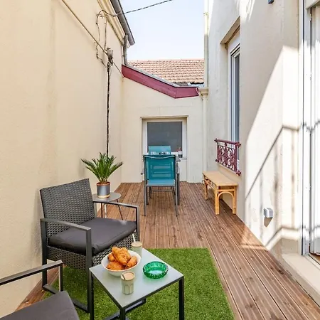 Apartment Emeraude - Center - Terrace - Free Parking Roanne
